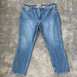 EC Abercrombie & Fitch The Skinny High Rise Medium Wash Jeans - Size 18